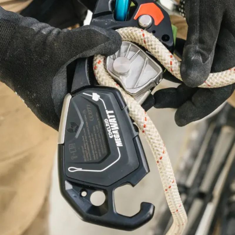 Descensor Edelrid Megawatt – Seguridad y control en altura