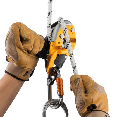 Petzl I’D S descensor profesional compatible con cuerdas de 10 a 11.5 mm