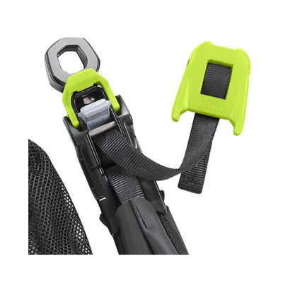 Sistema Edelrid KAA con giratorios en ambos extremos para reducir torsión